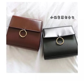 &lt;พร้อมส่ง&gt; กระเป๋าสะพายหนัง สีดำ สีไวน์แดง