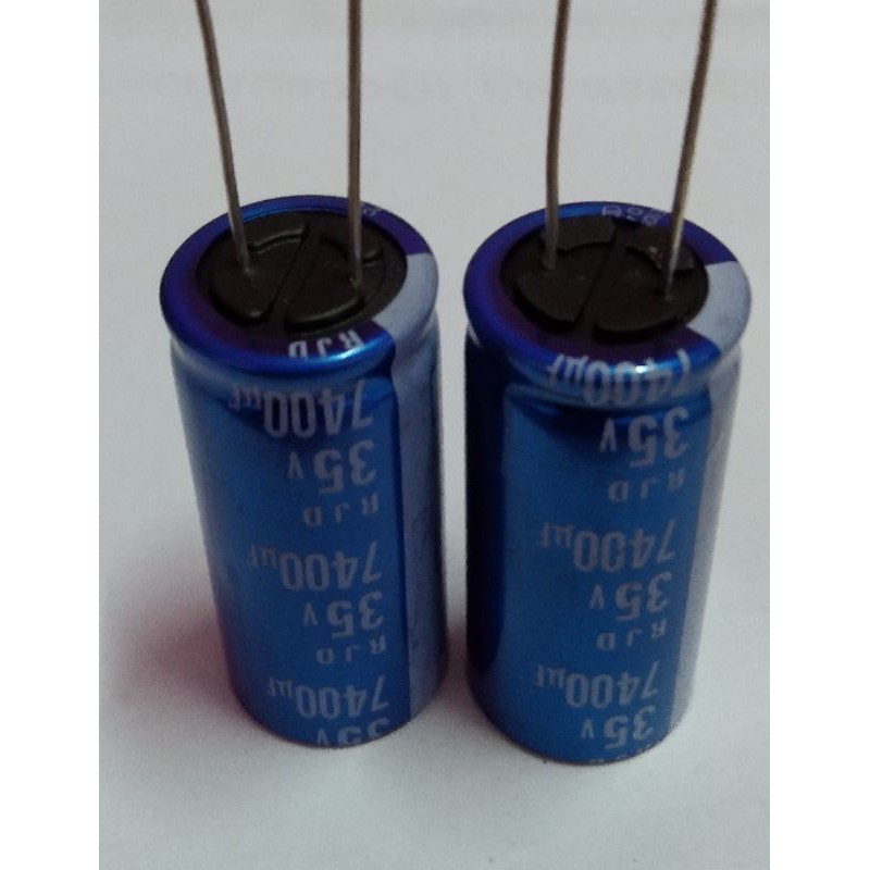 คาปาซิเตอร์ 7400UF 35V 105°Cขนาด18×40mm คาปาซิเตอร์แอมป์จิ๋ว ขายแพค2ตัว 50บ.