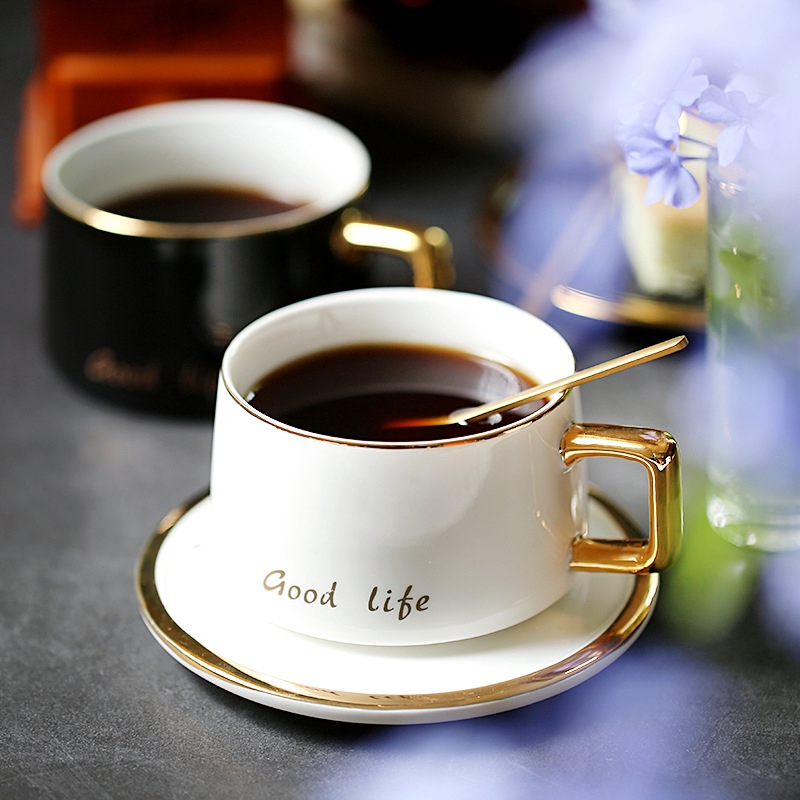 พนมเปญอินถ้วยกาแฟและจานรองชุดถ้วยชายุโรปชุดน้ำชายามบ่ายภาษาอังกฤษชุดน้ำ ...