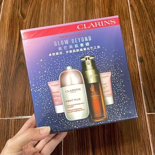 Clarins glow beyond travel exclusive set ชุดบำรุงผิวพิเศษไซค์มาตรฐาน 4 ชิ้น เซ็ทนี้คุ้มมากกกค่ะ Clarins Glow Beyond Trav