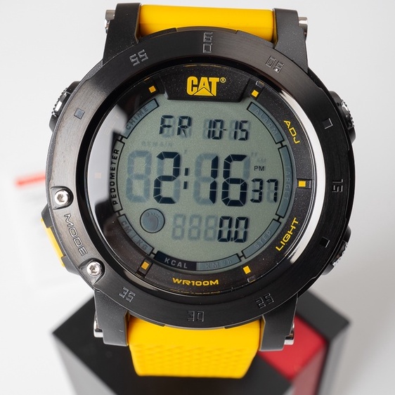 นาฬิกาออกกำลัง แบรนด์ Caterpillar สุดเจ๋ง นับก้าวได้ คำนวณแคลอรี่ได้ ราคาถูกมาก