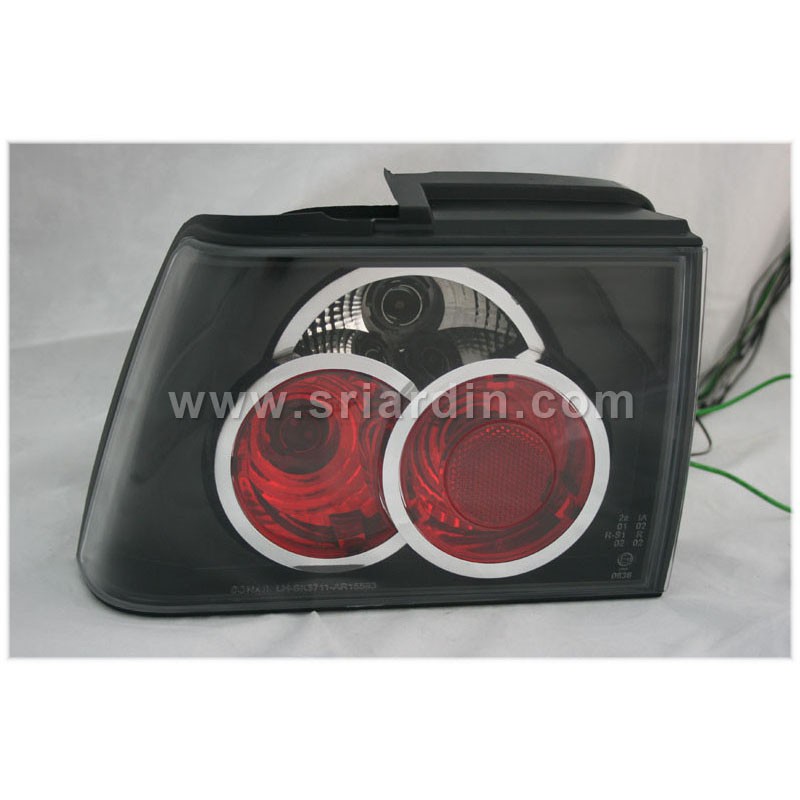 Alfa Romeo 155 93-97 โคมไฟคริสตัลหน้าดํา [ 1 คู่ซ้ายและขวา ]