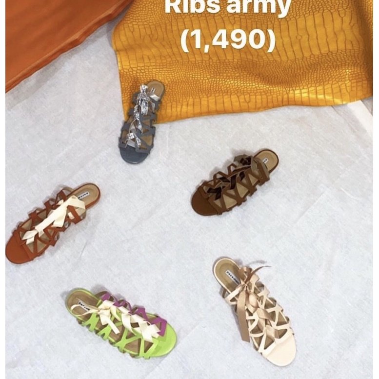 paceshoes รองเท้า ใหม่สวยมาก