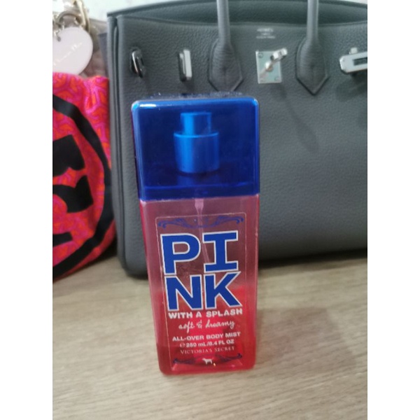 น้ำหอม victoria's secret Pink with splash all over body mistของแท้ 100%