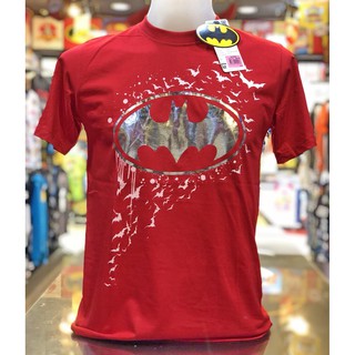 เสื้อยืด แบทแมน ลิขสิทธิ์แท้ BATMAN (สีแดงเท่ห์ๆใส่ตรุษจีน)