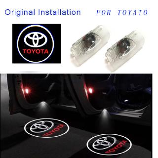 โคมไฟเลเซอร์ LED ลายโลโก้ Welcome Light สําหรับ Toyota Carmry Corolla RAV4 CHR 2 ชิ้น