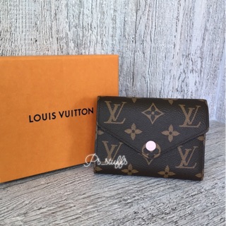 New Lv victorine monogram dc18