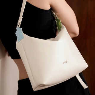 WOVE - Plumpy Hobo Bag กระเป๋าสะพายข้าง cross body มาพร้อมสายยาวปรับระดับได้