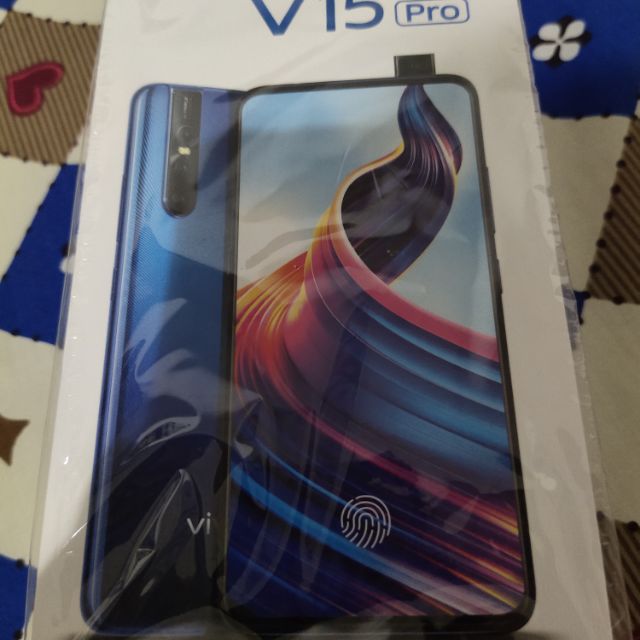 VIVO V15 PRO RAM 8 ROM 8 128 GB