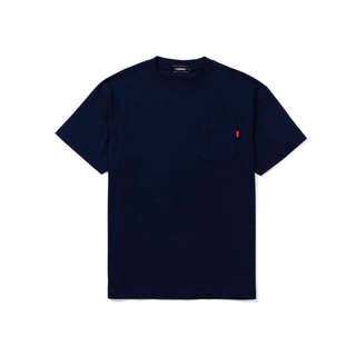 เสื้อยืด CARNIVAL SS22 POCKET T-SHIRT NAVY-S ไซส์ XL