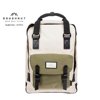 DOUGHNUT BAG :MACAROON LARGE JUMANJI SERIES : SAND X BLACK :  (ไซส์ใหญ่สุด) ทั้งสายสะพายแข็งแรง กันน้ำได้   กระเป๋าโดนัท กระเป๋าเป้ กระเป๋าสะพายหลัง กระเป๋า กระเป๋าเดินทาง (รหัสสินค้า 06513)