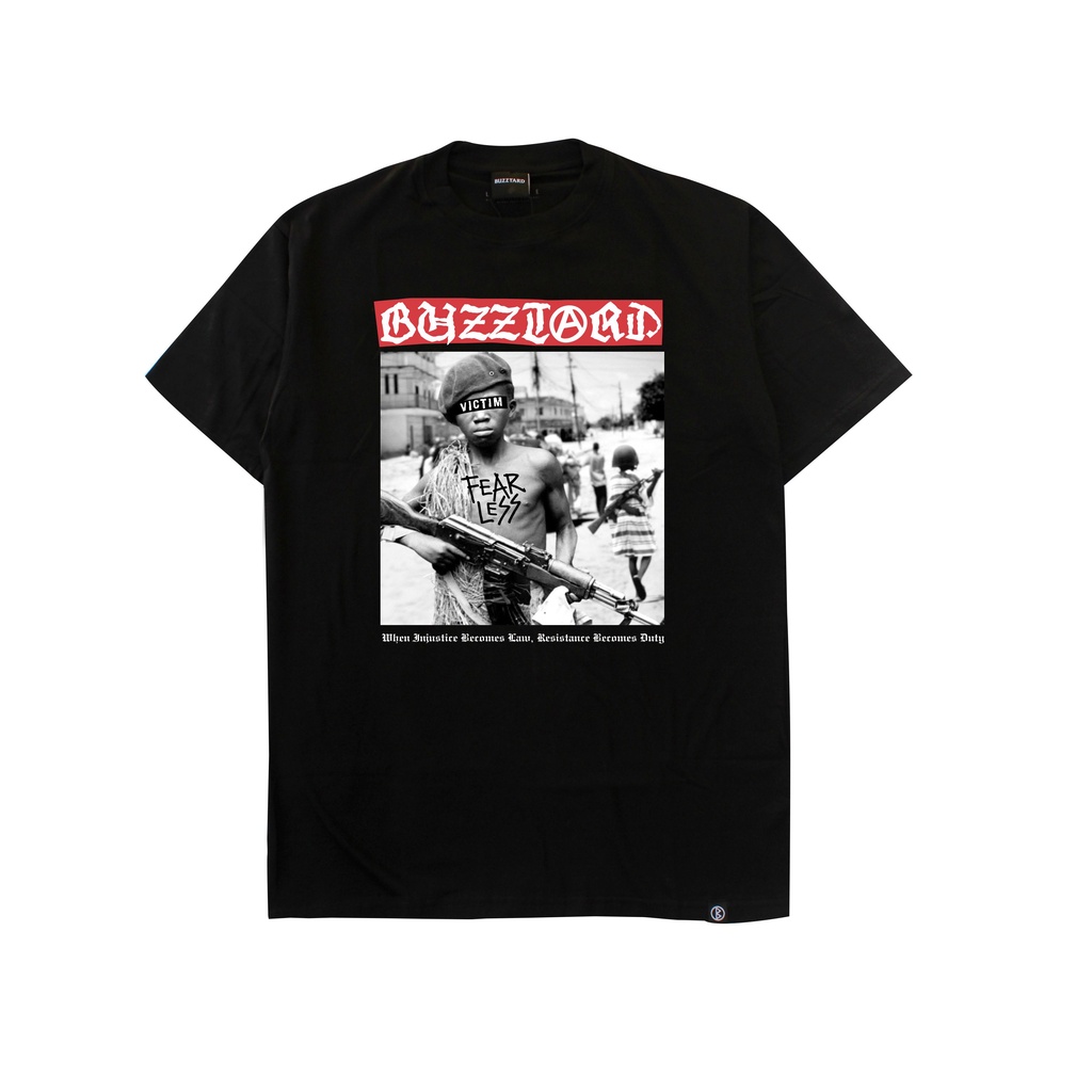 เสื้อยืด Buzztard Fearless Victim