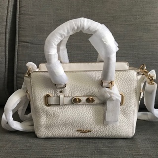 [ขายแล้ว] SALE!! 🔥 กระเป๋า COACH MINI BLAKE สีขาวครีม อะไหล่ทอง 4,900 บาท ไซส์มินิสีนี้หายากมากจ้า