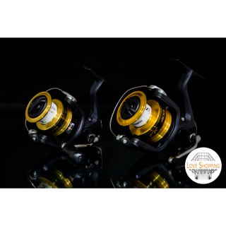 รอกตกปลา Shimano FX เบอร์  2500HG 4000 รอกสปิน รอกสปินShimano FX รอกสปิน รอกสปิน ชิมาโน่(พร้อมใบประกัน บ.มอคโกลี่)