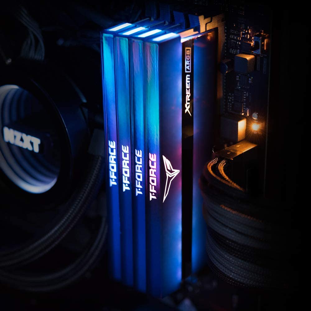 RAM DDR4(3200)16GB (8GBX2) TEAM Xtreem ARGB (à¸¡à¸µà¸‚à¸­à¸‡à¸žà¸£à¹‰à ...