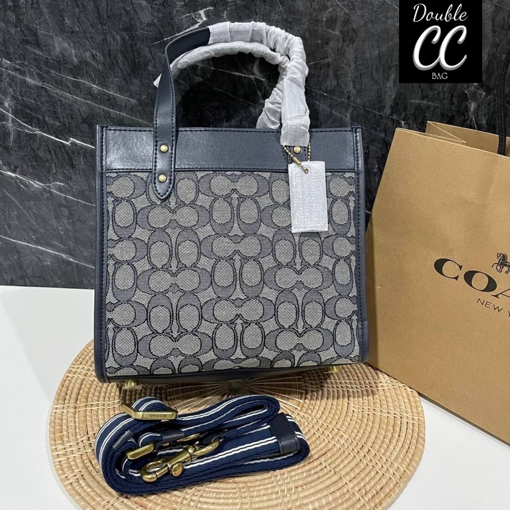 (แท้ 💯%‼ Factory) COACH Field Tote 22 In Signature Jacquard (COACH C3865)