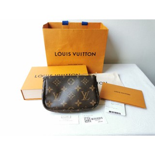 lv pochette dc20