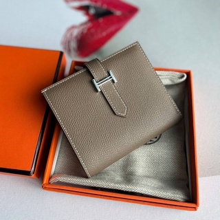 กระเป๋าสตางค์ Hermes