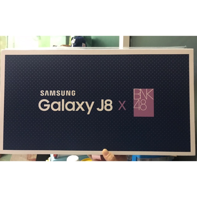 กล่อง Samsung Galaxy J8 x BNK48