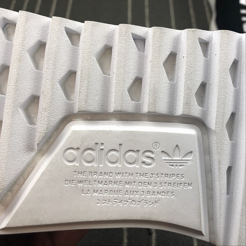 adidas nmd r2 japan core black