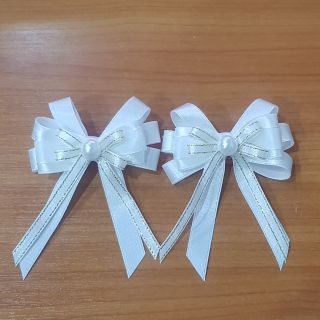โบว์นักเรียนสีขาว คู่ละ45บาท