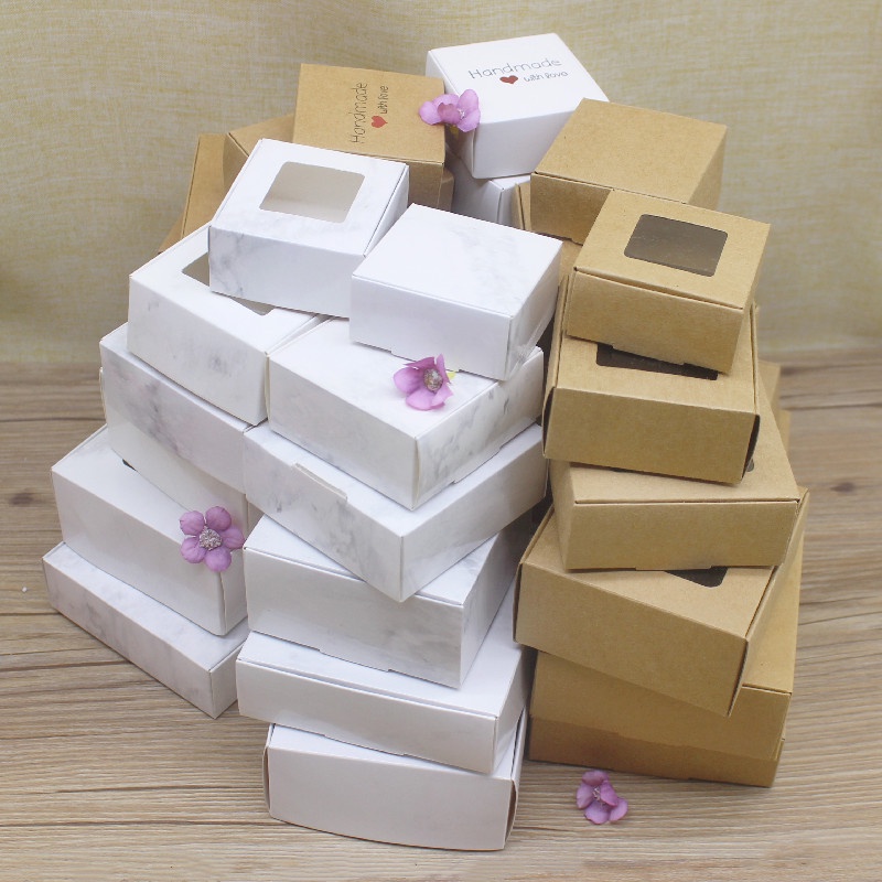 10pcs 9.5x9.5x3 ซม./8x8x4 ซม.คราฟท์ที่ว่างเปล่าเครื่องบิน Candy สีขาว Handmade พิมพ์กล่องหน้าต่างใสก