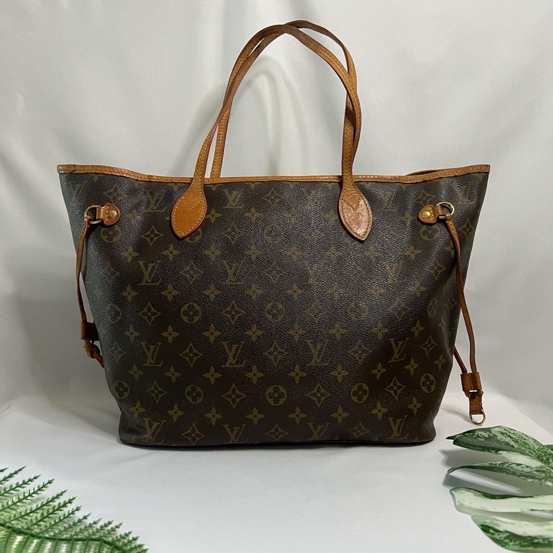 Lv Neverfull MM มือสอง