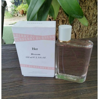 Burberry her Blossom 100ml (กล่องขาย)