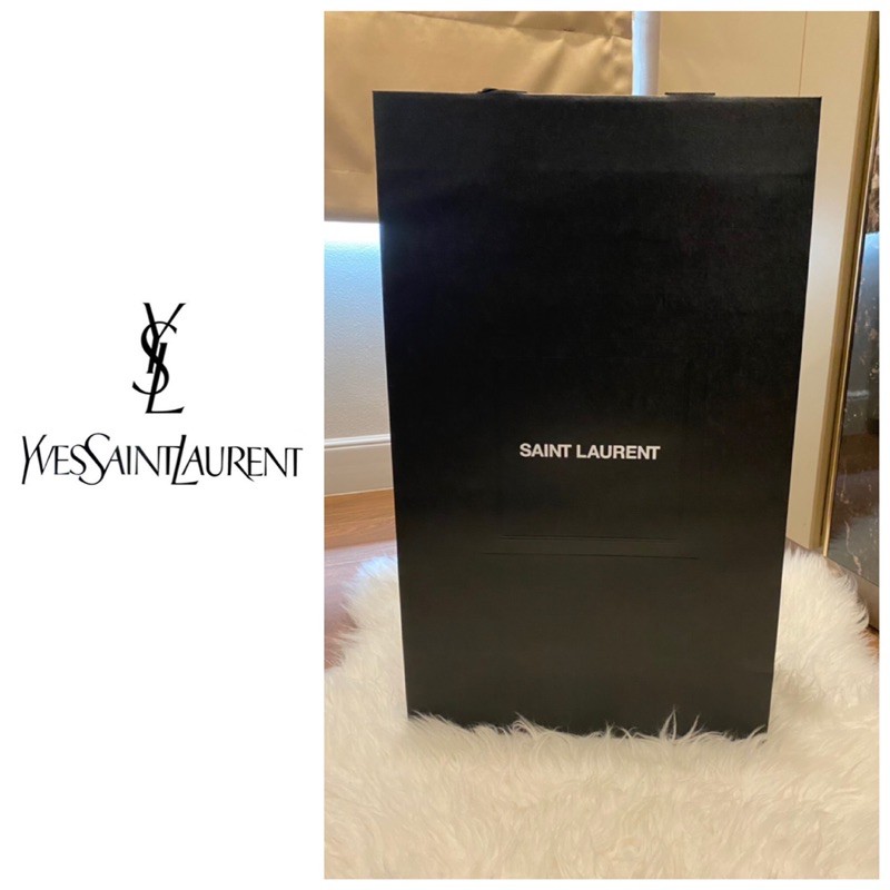 แท้ 💯% Used Yves Saint Laurent Paper Bag for Shoes ถุงกระดาษแบรนด์เนม แท้ YSL สำหรับใส่รองเท้า ขนาดใหญ่ สภาพดีมาก
