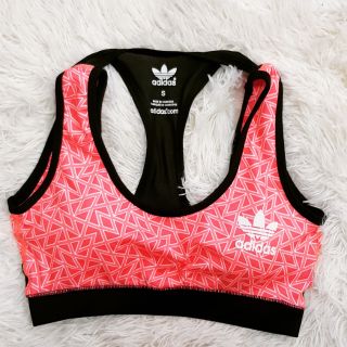 Sport bra  ใส่กระชับ หลังสวย มีฟองน้ำให้ กันโป๊ S