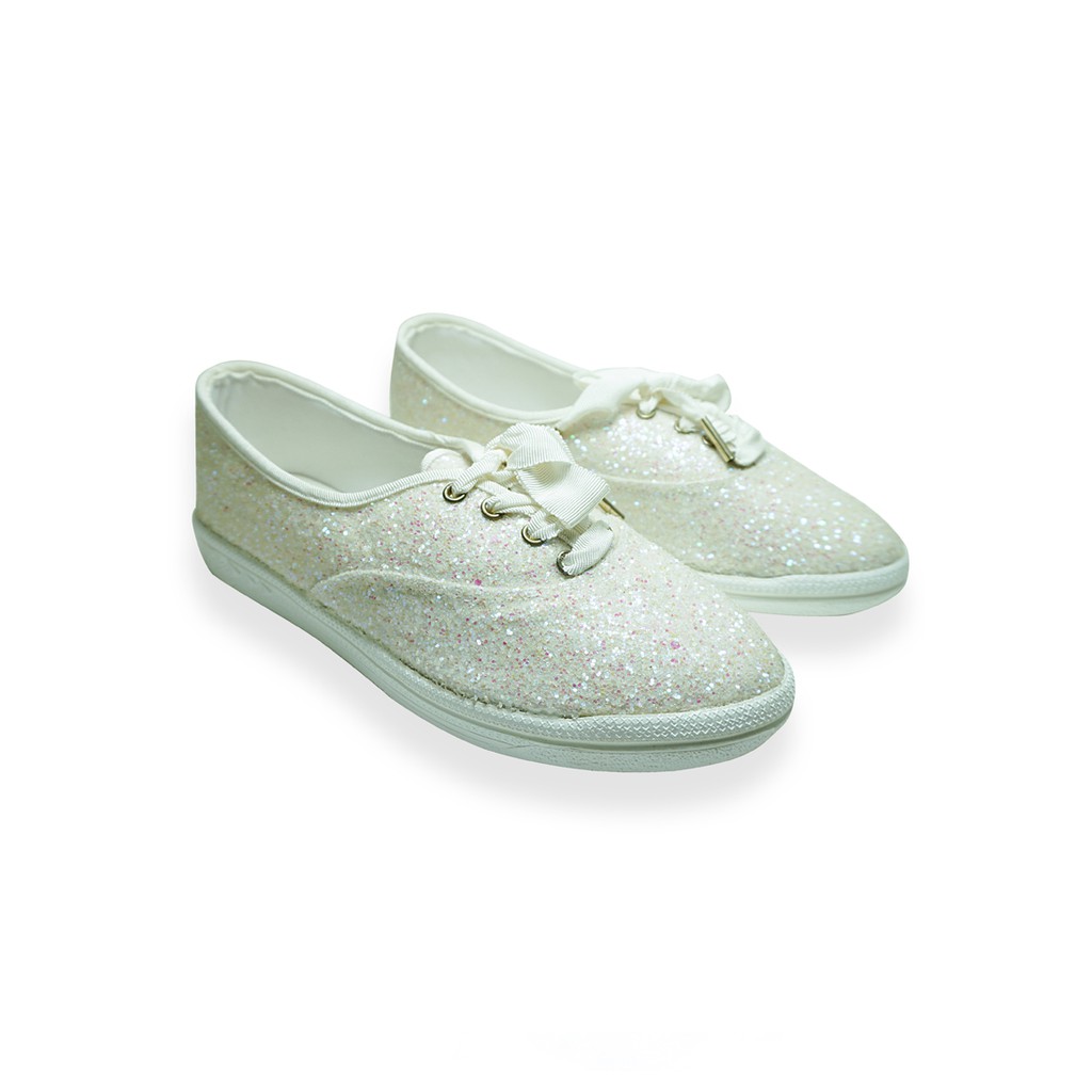 Mocktail's Shoes รองเท้าสุขภาพสวมพร้อมผูกเชือก รุ่น IVY สี White