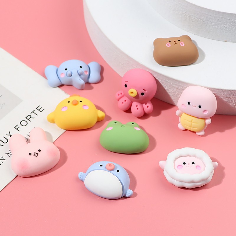 jibbitz crocs charms ตัวติดรองเท้า crocs รองเท้า การตกแต่งรองเท้าแบบ DIY การตกแต่งกระเป๋าชายหาด