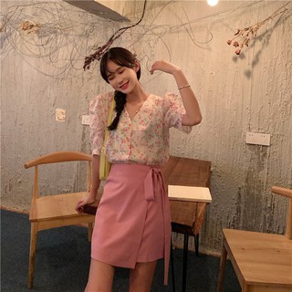 CHUUCHOP_พร้อมส่ง(C2026-C2027)🧸🎀Stoney shirt and skirt เสื้อลายดอกไม้และกระโปรงสั้นผูกเอว (ขายแยกชิ้นกันน้า)