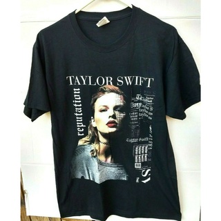 เสื้อยืดโอเวอร์ไซส์Taylor Swift 2018 Reputation Tour Concert T- Shirt Sz Med New 4xRtS-3XL