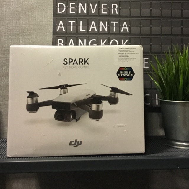 DJI Spark Combo สีขาว ประกันศูนย์ไทย ใหม่ มือ1 แท้💯 พร้อมส่ง✅ในซีล