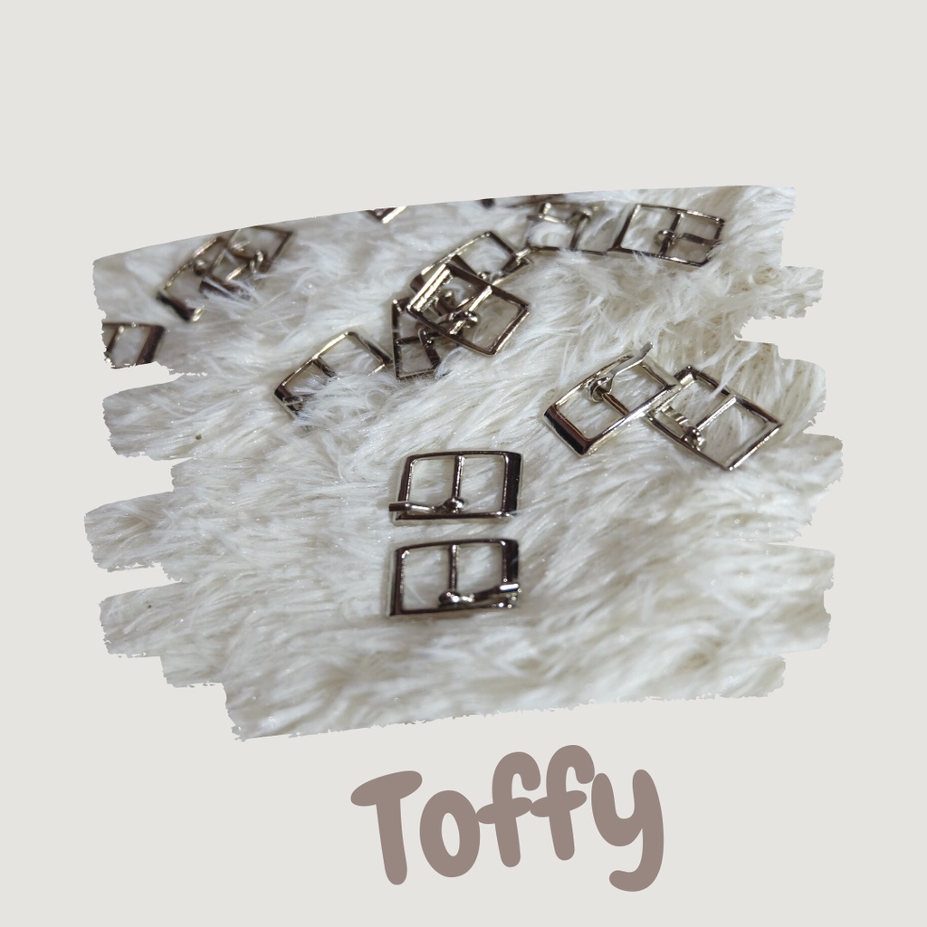 หัวเข็มขัดสำหรับรองเท้าสำหรับรุ่นToffy