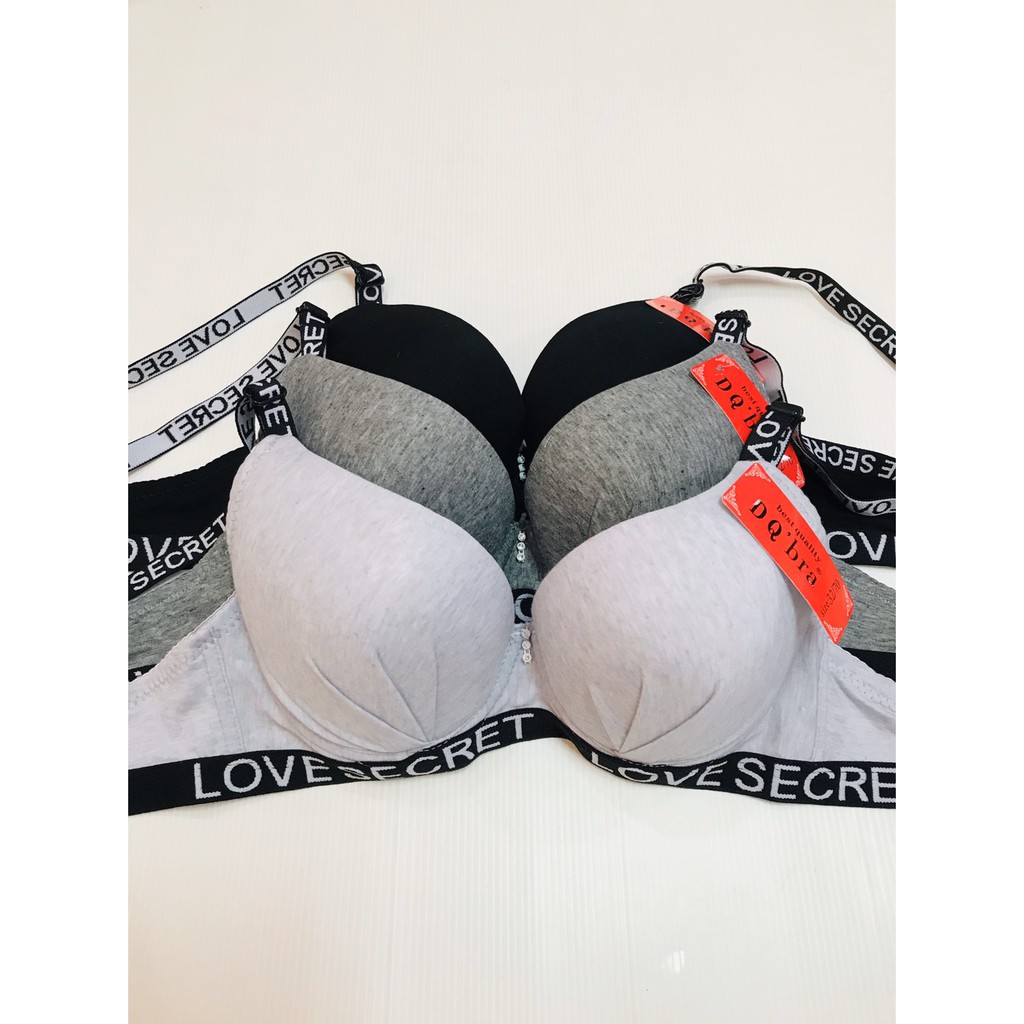 เสื้อชั้นใน ไซส์ 32/70, 34/75, 36/80 ฟองน้ำเกือบเต็มเต้า No.317 ป้าย DQ' bra รุ่น Love