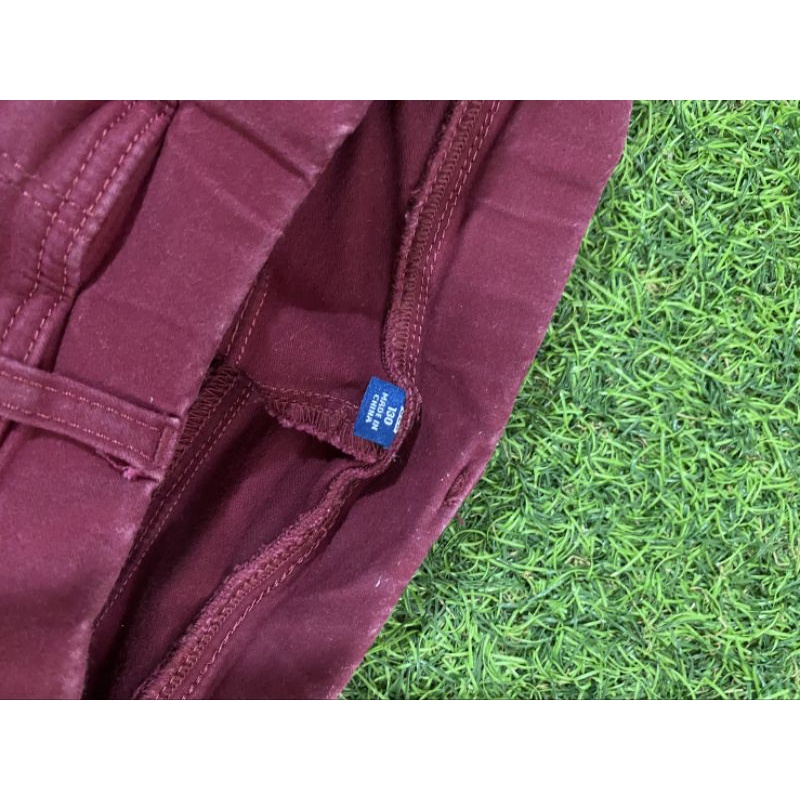 กางเกง UNIQLO มือสอง