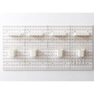 ชุด Pegboard กระดานแขวนผนังสำหรับจัดเก็บของ (28 x 28 cm) - SET C