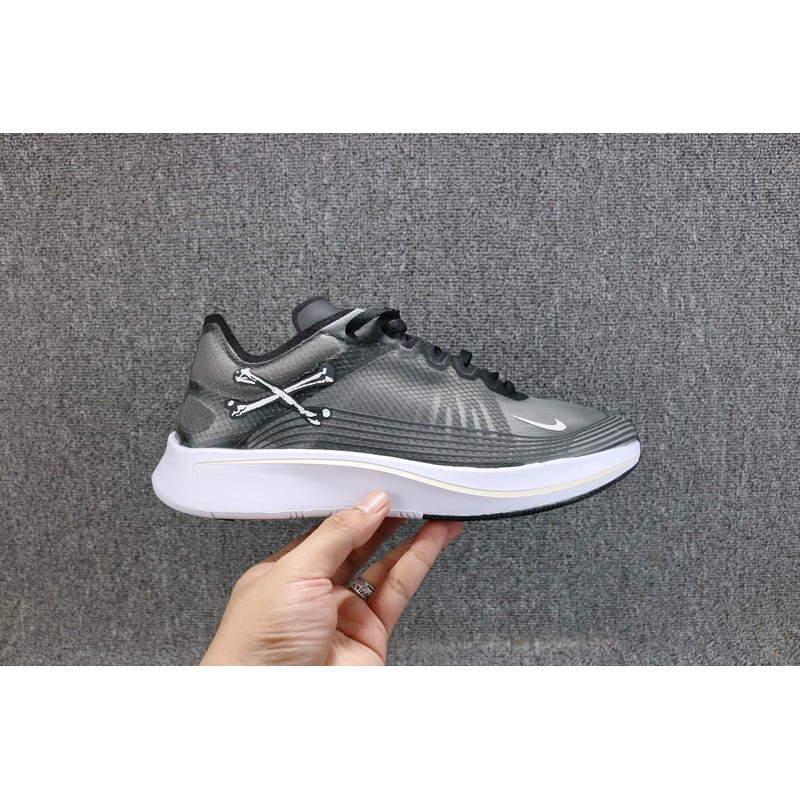 nike zoom fly flyknit oreo