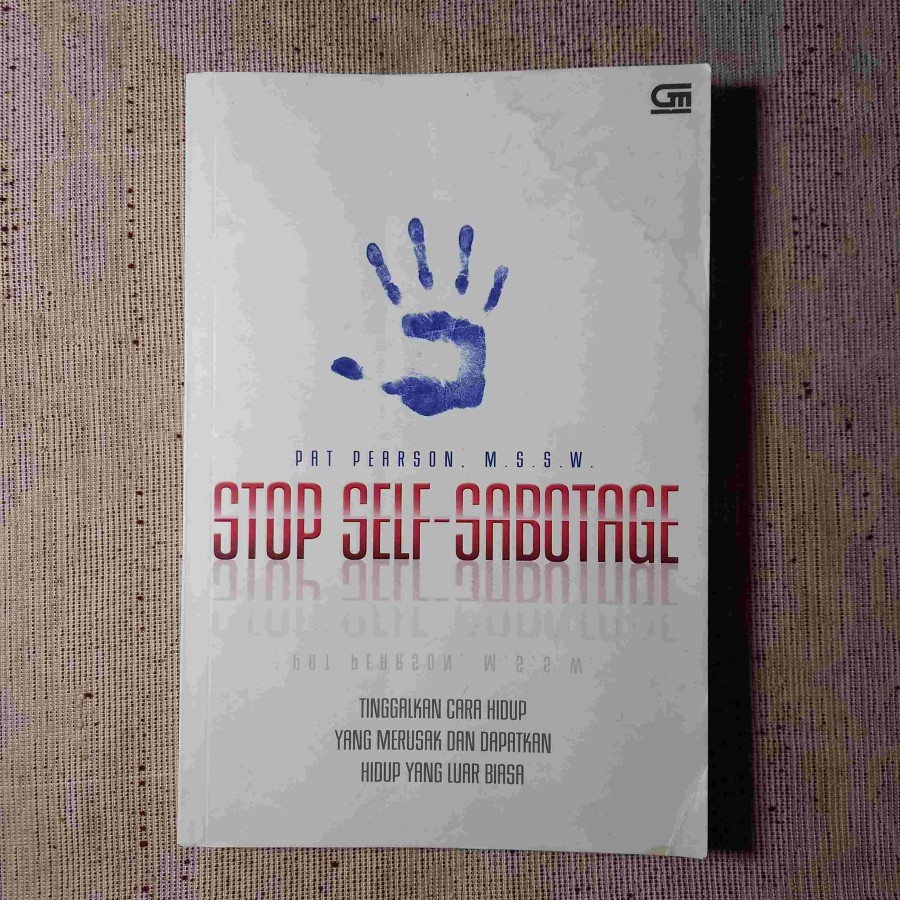 หยุดด้วยตนเอง, Pat Pearson คน