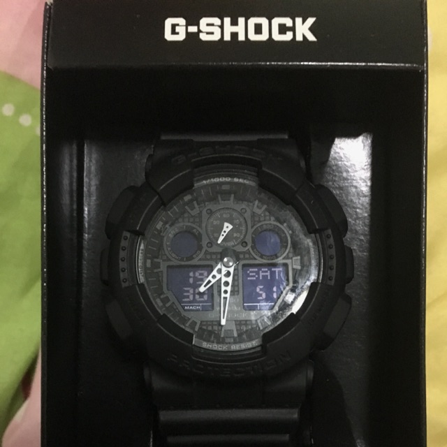 นาฬิกามือสอง อายุ1เดือน มีประกัน1ปีเต็ม  Casio G-Shock GA-100-1A1GR