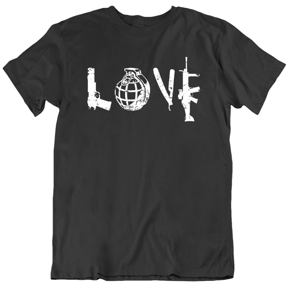 Love Guns Riffle Bullets Military Bomb เสื้อยืดตลก Mens Tee ใหม่
