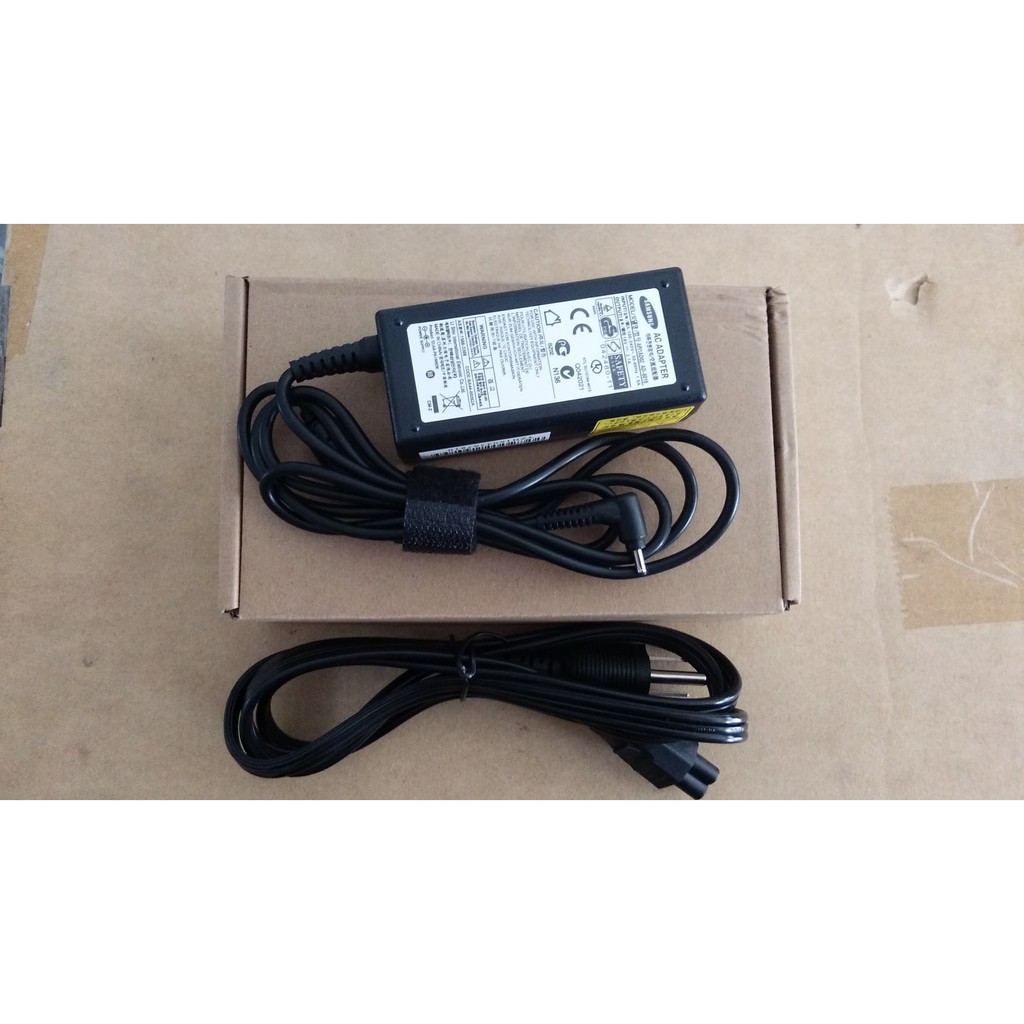 Adapter Notebook Samsung  19V 2.1A - 3A //(ขนาดหัวเสียบ 3.0x1.1) สายชาร์ตไฟโน๊ตบุค เทียบเกรดA