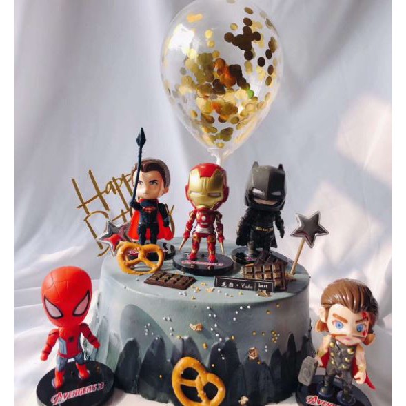 ชุดพร็อพตกแต่งหน้าเค้กลาย  Avengers