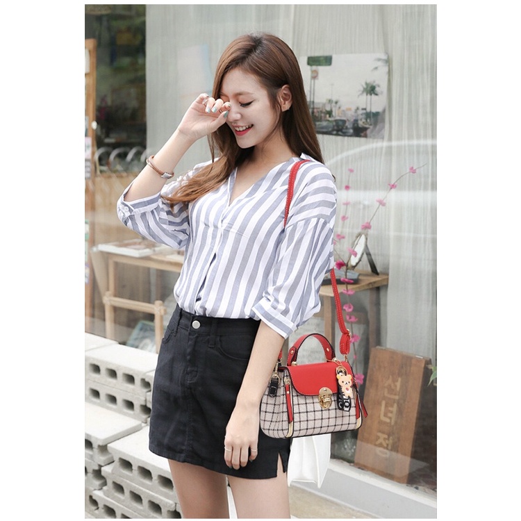 กระเป๋าสะพายแฟชั่น ถือสำหรับผู้หญิง ใบเล็กน่ารัก ตรงปก แน่นอน  ba-1 Size : 20*11*15 - รูปที่ 4