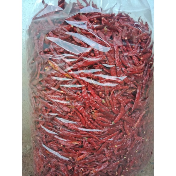 พริกแห้งอินเดีย.เด็ดก้าน.สีแดงสวย.รสชาติเผ็ดสะใจ.คุณภาพดี กระสอบ10กิโล(น้ำหนักเต็ม)-ราคา2100บาท