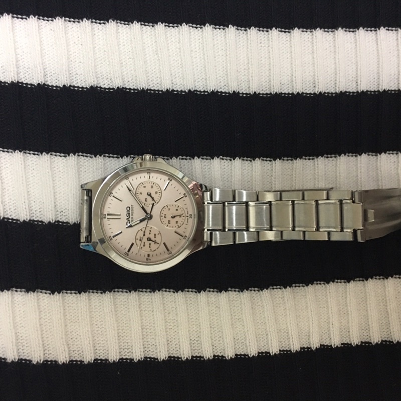 นาฬิกา casio ของแท้ มือสอง สภาพ98%