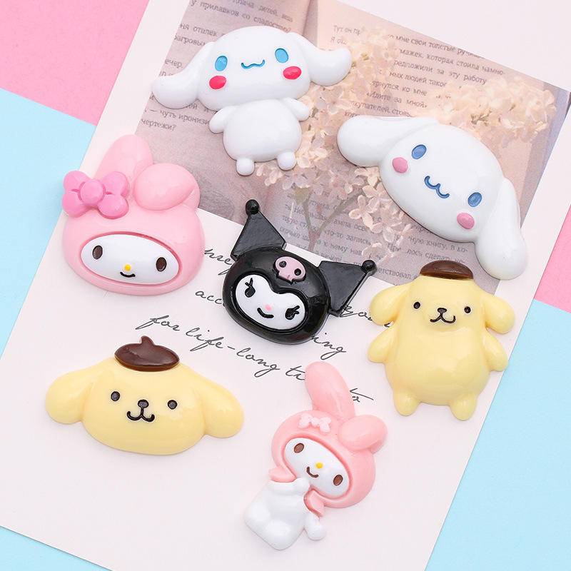 Melody Kuromi อบเชยการ์ตูน clog รองเท้าแตะสติกเกอร์ Charm DIY อุปกรณ์เสริมสําหรับรองเท้าหัวเข็มขัดอุปกรณ์เสริมตกแต่งรองเท้า