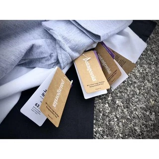 Stock เสื้อยืดคอก ลมแขนสั้นผ้าฝ้ายพิมพ์ลายตัวอักษร